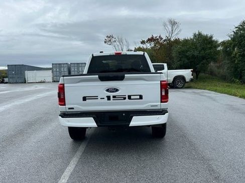 Used 2021 Ford F150 XLT w/ Trailer Tow Package image 4