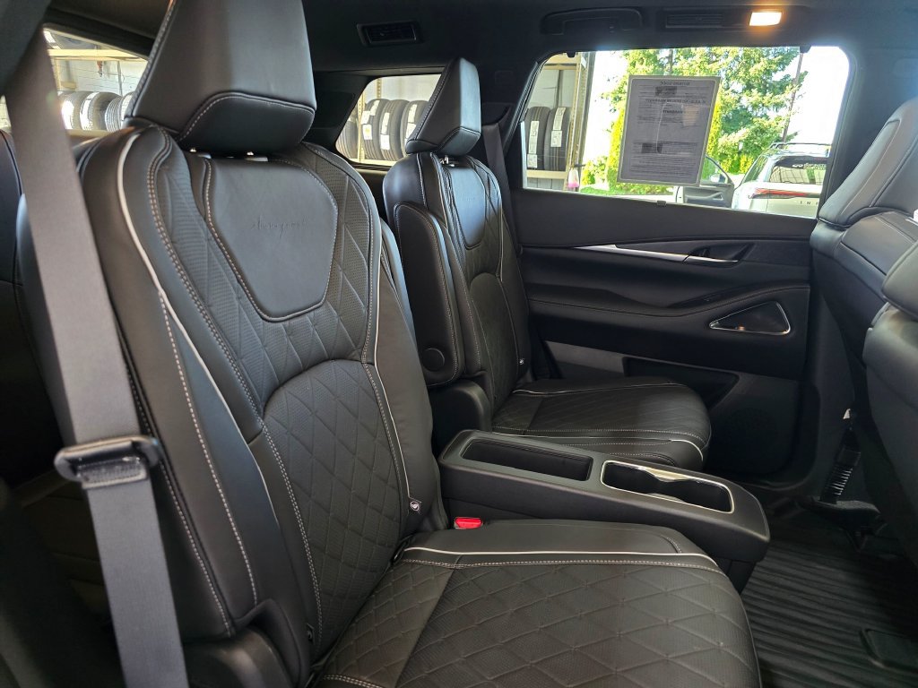 Certified 2025 INFINITI QX60 Autograph w/ Cargo Package AWD/4WD image 30