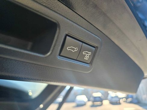 Used 2023 Lexus RX 350 Premium image 18