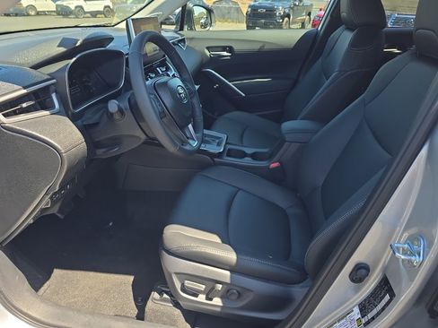 New 2026 Toyota Corolla Cross XLE AWD/4WD image 18