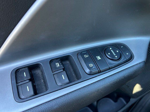Used 2022 Kia Niro LX FWD image 15
