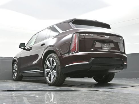 New 2026 Cadillac Escalade IQ Luxury 1 image 12