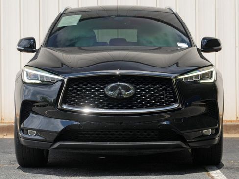 Used 2020 INFINITI QX50 Essential w/ Edition 30 Package FWD image 6