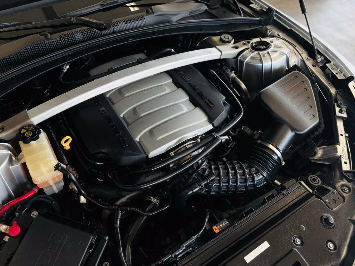 Used 2016 Chevrolet Camaro SS RWD image 20