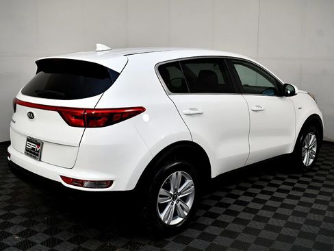 Used 2019 Kia Sportage LX image 7