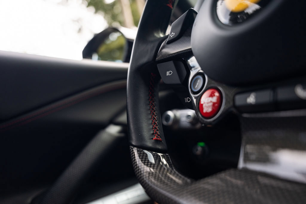 Used 2020 Ferrari 812 Superfast RWD image 39