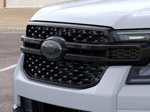 New 2026 Ford Ranger XLT w/ Black Appearance Package RWD image 17