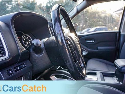 Used 2022 Nissan Frontier SV image 34