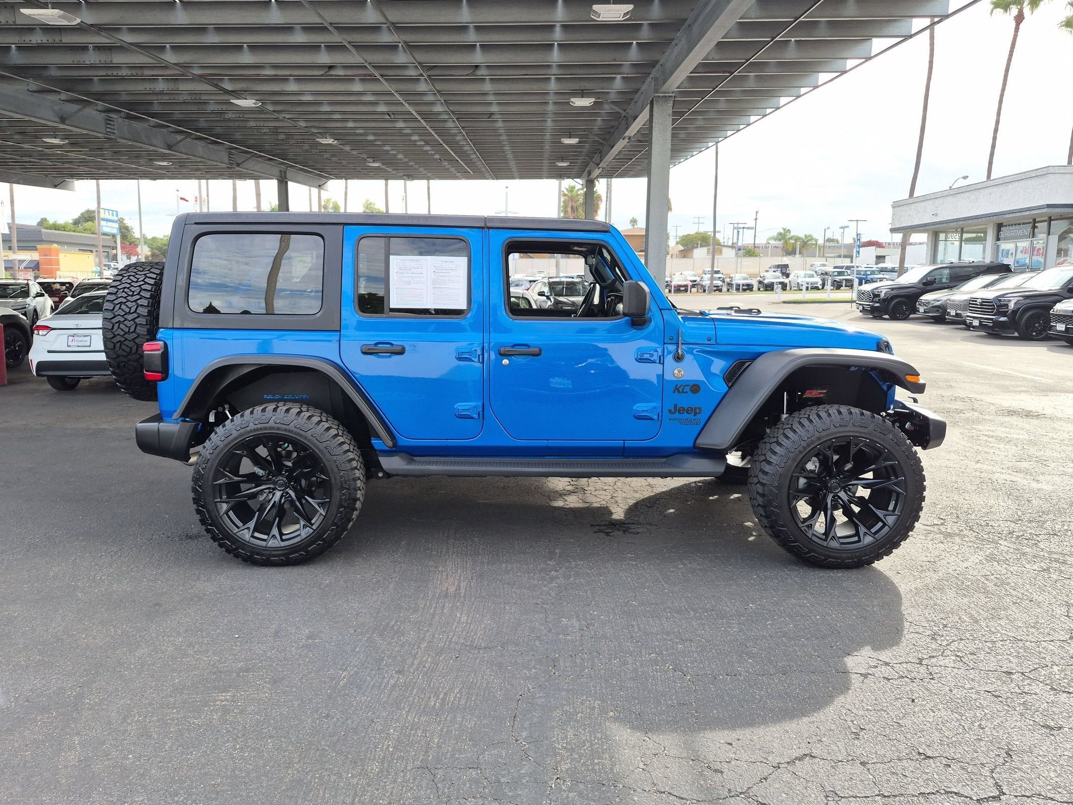 Used 2021 Jeep Wrangler Unlimited Sport AWD/4WD image 5