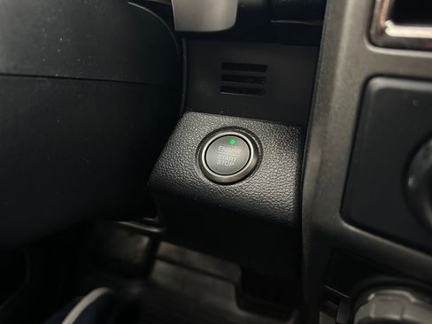 Used 2019 Ford F150 Raptor w/ Equipment Group 802A Luxury image 8