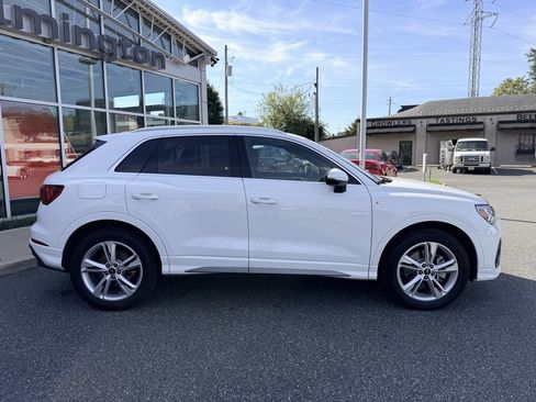 Certified 2024 Audi Q3 2.0T Premium Plus image 7