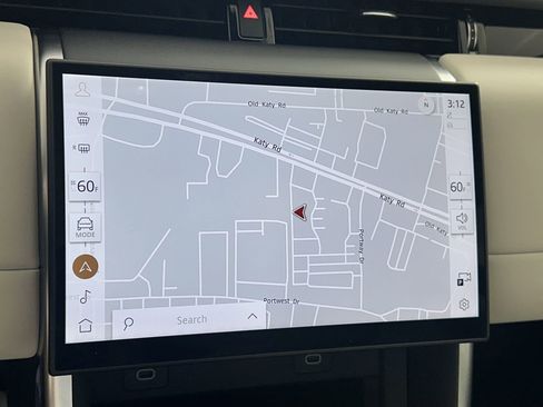 Certified 2025 Land Rover Discovery Sport S image 25