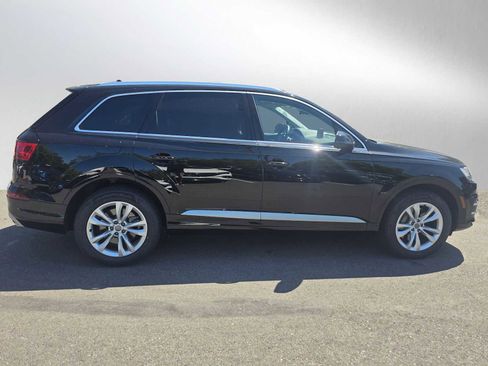 Used 2018 Audi Q7 3.0T Premium Plus AWD/4WD image 2