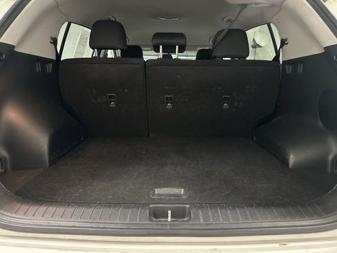 Used 2021 Kia Sportage LX image 14