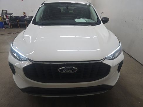 Used 2023 Ford Escape Active w/ Tech Pack #1 image 17