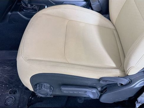 Used 2020 Jeep Wrangler Unlimited Sport image 18