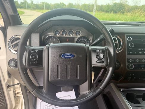 Used 2011 Ford F250 Lariat w/ Chrome Pkg AWD/4WD image 9