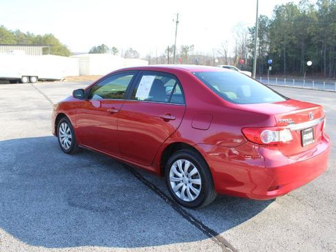 Used 2013 Toyota Corolla LE image 7