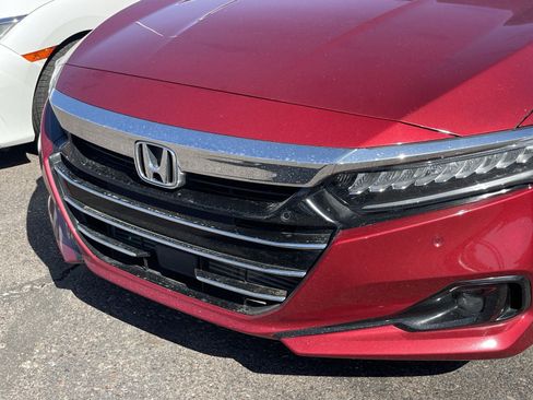Used 2022 Honda Accord Touring image 12