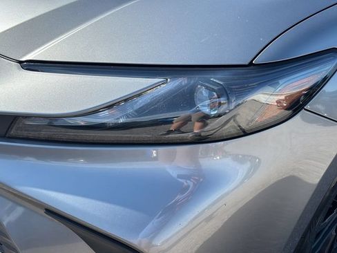 Used 2025 Toyota Camry SE FWD image 26