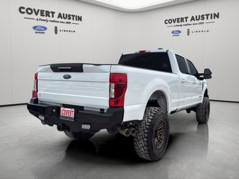Used 2022 Ford F250 Lariat w/ Lariat Ultimate Package AWD/4WD image 3