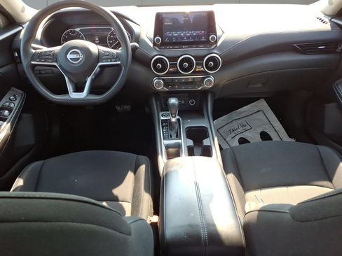 Used 2024 Nissan Sentra SV FWD image 13
