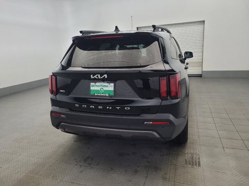 Used 2022 Kia Sorento S AWD/4WD image 7
