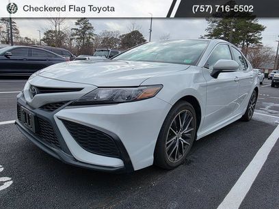 Used 2023 Toyota Camry SE w/ Cold Weather Package