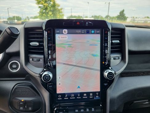 New 2025 RAM 2500 Tradesman image 29