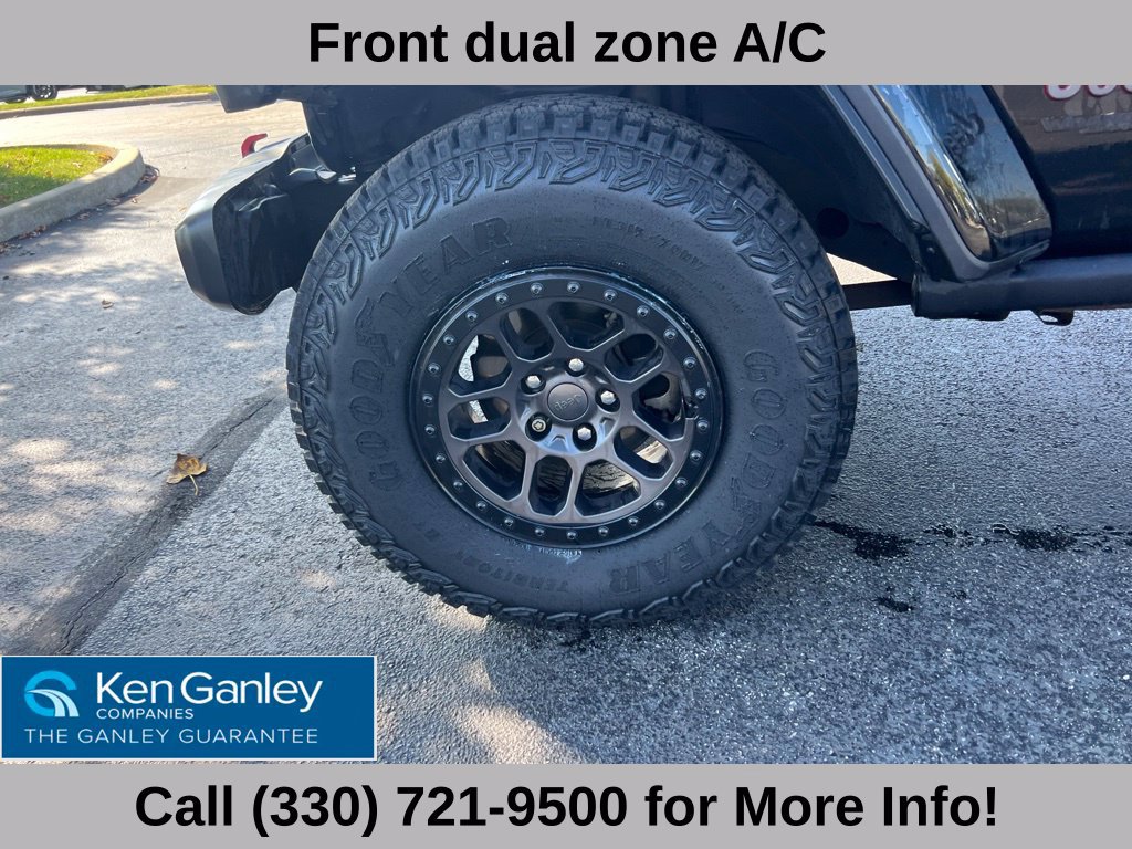 Used 2022 Jeep Wrangler Unlimited Rubicon w/ Xtreme Recon 35" Tire Package AWD/4WD image 16