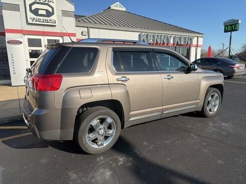 Used 2012 GMC Terrain SLT image 12