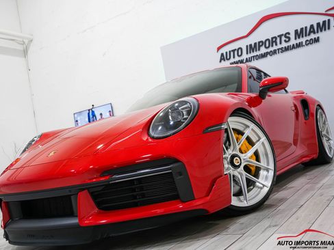 Used 2021 Porsche 911 Turbo S image 2