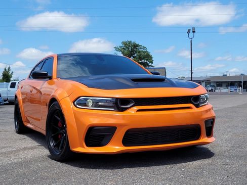 Used 2021 Dodge Charger SRT Hellcat RWD image 4