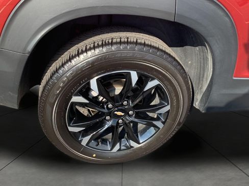 Used 2023 Chevrolet TrailBlazer LT AWD/4WD image 23