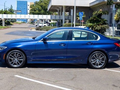 Used 2020 BMW 330i Sedan w/ Premium Package image 11