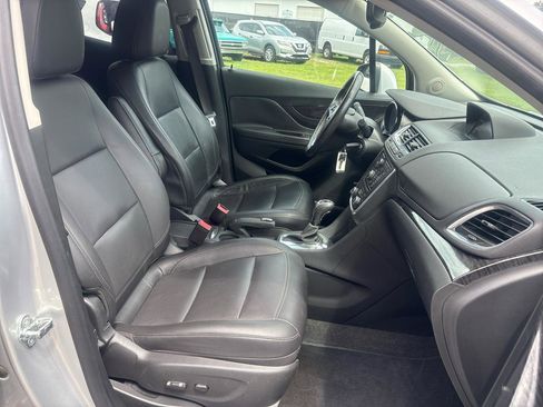 Used 2016 Buick Encore Premium w/ Experience Buick Package FWD image 18