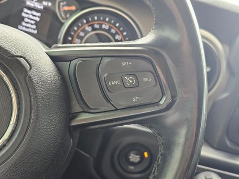 Used 2020 Jeep Wrangler Unlimited Sport S AWD/4WD image 31