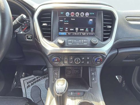 Used 2017 GMC Acadia SLT image 24