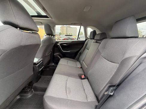 Certified 2024 Toyota RAV4 XLE w/ Convenience Package AWD/4WD image 18