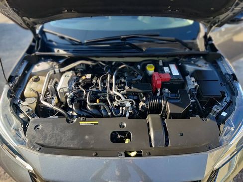 Used 2023 Nissan Sentra SR w/ Midnight Edition Package FWD image 28