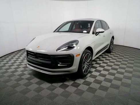 New 2026 Porsche Macan S image 1