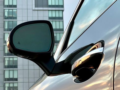 Certified 2026 Mercedes-Benz GLC 300 4MATIC image 11