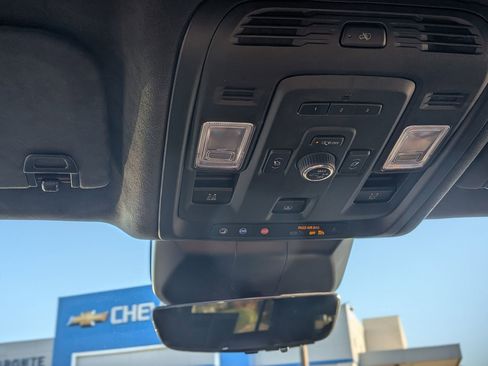 Used 2023 Cadillac Escalade ESV V w/ Heavy-Duty Trailer Package image 32