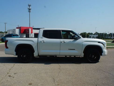Used 2024 Toyota Tundra Limited w/ Nightshade Package AWD/4WD image 23