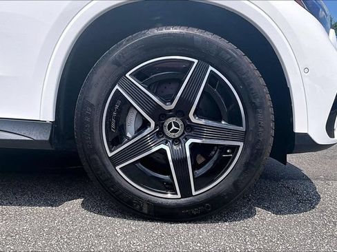 Certified 2024 Mercedes-Benz GLC 300 4MATIC image 9