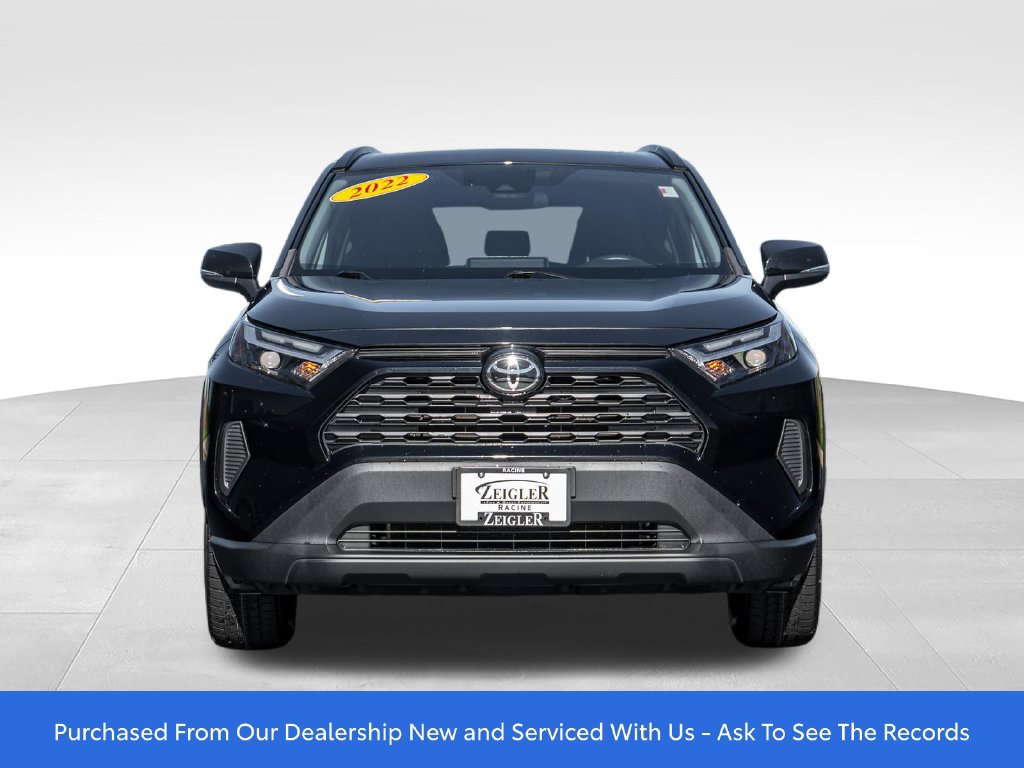 Used 2022 Toyota RAV4 XLE w/ Convenience Package AWD/4WD image 2