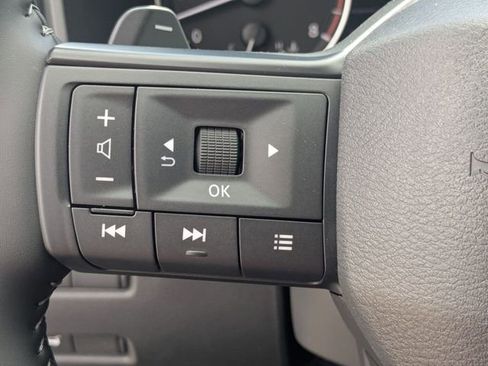 New 2026 Nissan Rogue SV FWD image 17