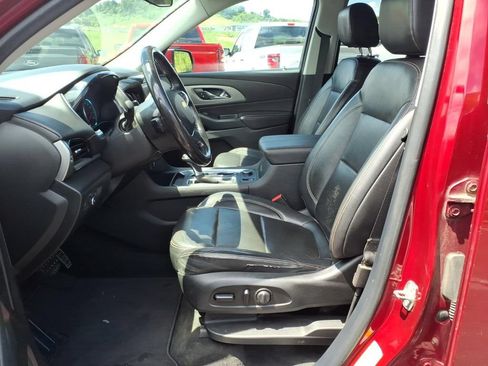 Used 2019 Chevrolet Traverse LT AWD/4WD image 11