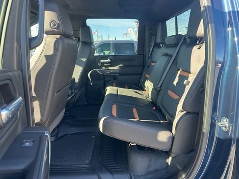 Used 2023 GMC Sierra 3500 AT4 w/ AT4 Preferred Package image 24