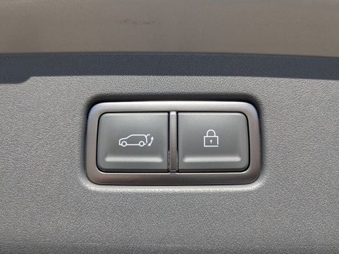 New 2026 Kia EV9 Wind image 16